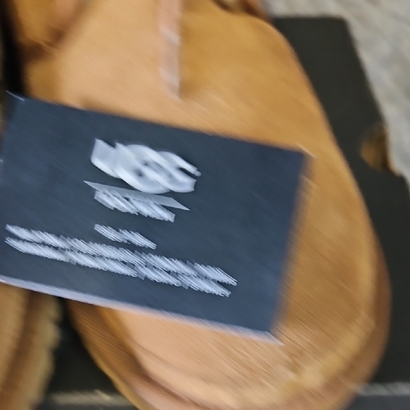 UGG Men's Brown Chukka Boots - Picture 8 of 9